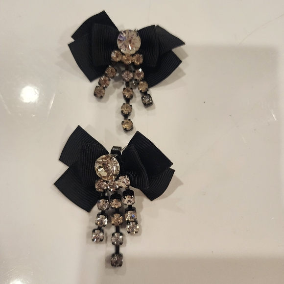 H&M earings with black satin bow and cubic zirconia, excellent condition, - Picture 3 of 4